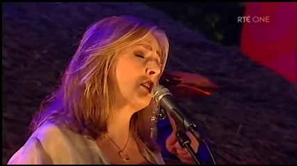 Moya Brennan, Cormac De Barra - She Moved Through The Fair