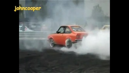 Holden Torana Lx Burnout