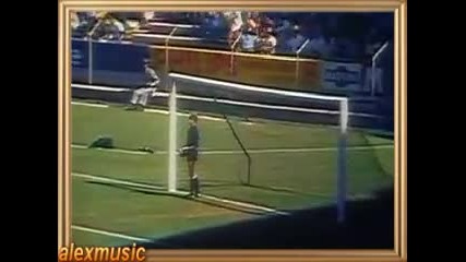 Pele - Top 20 Goals ( With Shakira - Waka Waka)