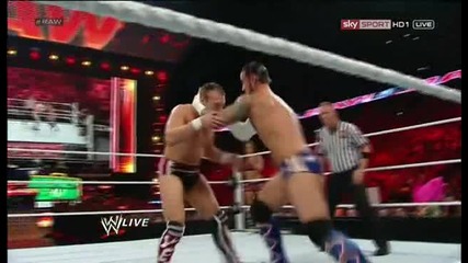 Wwe Raw 09.07.12 Cm Punk & Aj vs Daniel Bryan & Eve Torres ( Ей Джей Пак ги Прецаква)