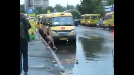 На пича му се ходи на море ! 