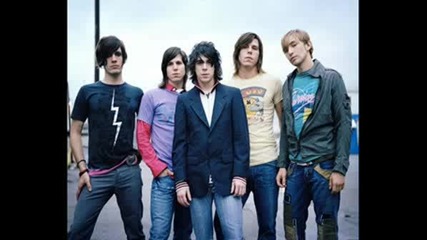Family Force Five - Supersonic