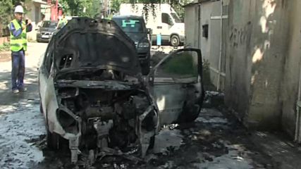 Автомобил изгоря в столичния квартал "Манастирски ливади"
