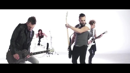 Skillet - Not Gonna Die [официално видео] (превод)