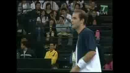 3 Аса на Федерер срещу Сампрас,  който реагира смешно