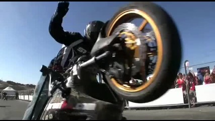 За Мото Лудаците: Laguna Seca 09 Stunt 