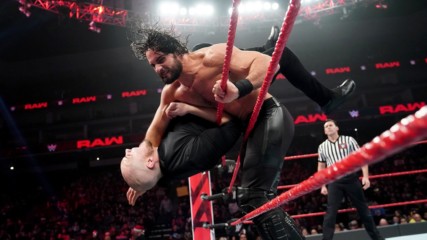 Seth Rollins vs. Baron Corbin: Raw, Dec. 24, 2018