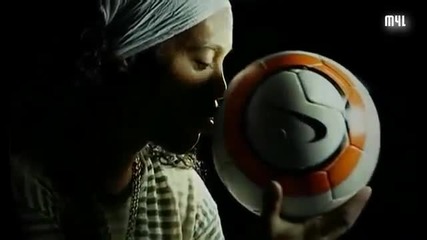 Ronaldinho - The Smile of Football