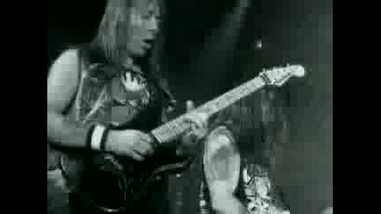 Iron Maiden - Afraid To Shoot Strangers