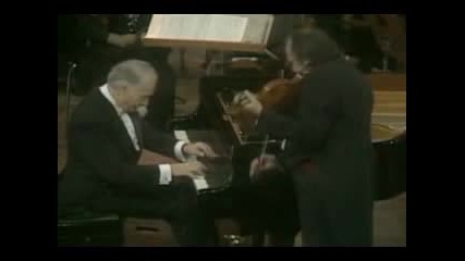 Victor Borge Improvising On The Piano
