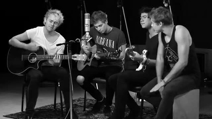 5 Seconds of Summer - Voodoo Doll (one Mic, One Take)