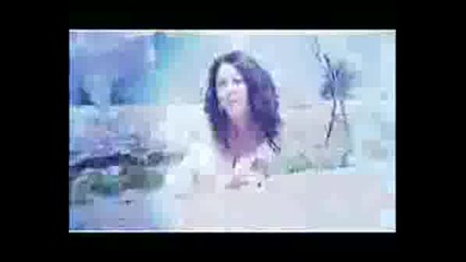 Angelly - O Poza Intr