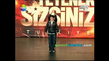 Yetenek Sizsiniz Turkiye - Bilal Avc ve Ugur Karamese Papi Dans - Popping 