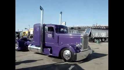 Custom Peterbilt Big Rig 