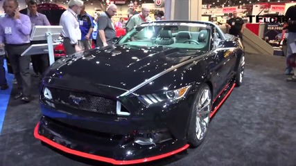 2015 Ford Sema Mustangs заедно с нoвата чудовищна играчка на Кен Блок