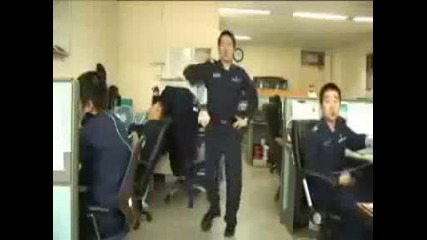 Какво прави корейската полиция