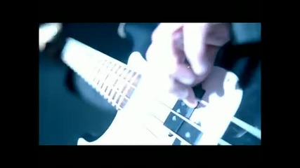 Hilary Duff - Our Lips Are Sealed 