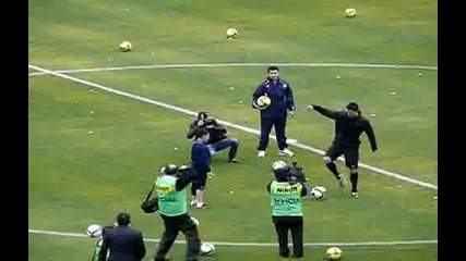 малко дете прави за смях Кристиано Роналдо