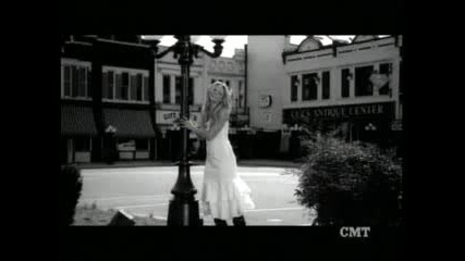 Miranda Lambert - Famous In A Small Town