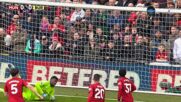 Manchester United vs. Burnley FC - 1st Half Highlights