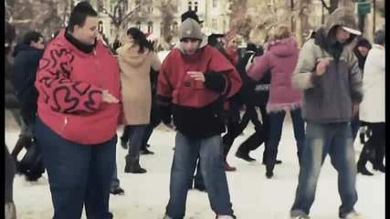 Маги Алексиева - Честита Коледа ( Official Video 2010 )