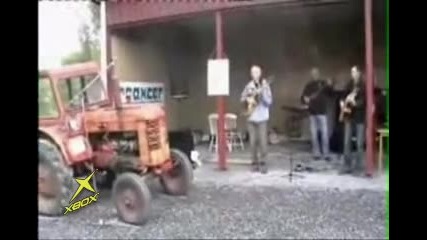 В ритъм с трактора 