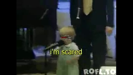 Това бебе е бъдещ рапър! 