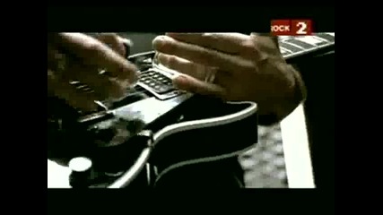 Godsmack - Straight Out Of Line 