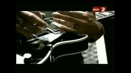 Godsmack - Straight Out Of Line