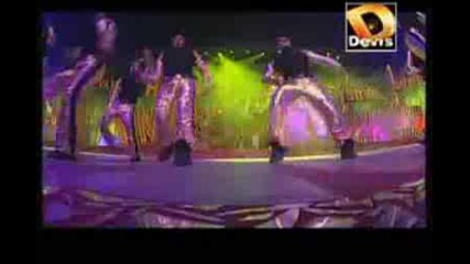 Bipasha Basu Live Performance 2008
