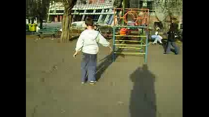 Жонглиране С Топка
