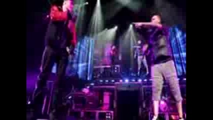 Look At me Now - Justin Bieber and Chris Brown - Sydney Australia Surprise