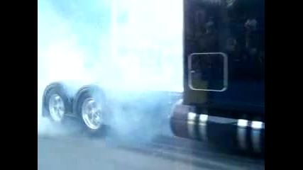 Burnout Truck Burnout 