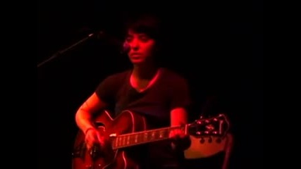 Sharon Van Etten - Holding Out