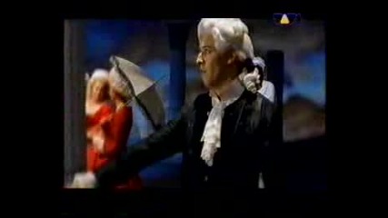 NaNa - Hes Coming