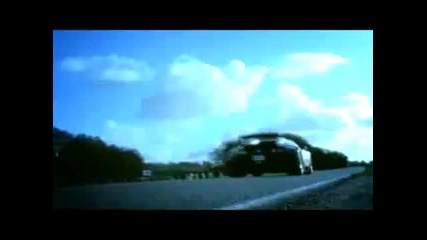 Cristiano Ronaldo vs Bugatti Veyron