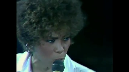 Whitney Houston - How Will I Know ( Live )