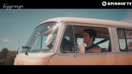 Spirix ft. Xuitcasecity - Runaway ( Official Music Video )