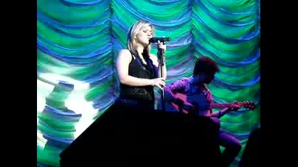 Kelly Clarkson Beautiful Disaster Live Amsterdam April 2008 