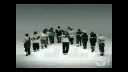 Rihanna Vs Ciara - Bitch, Imma Star.avi