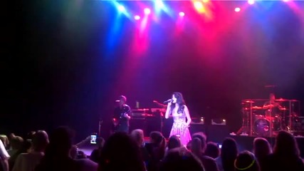 Selena Gomez - I Love You Like a Love Song - Live - Costa Mesa, Ca in Hd - Youtube