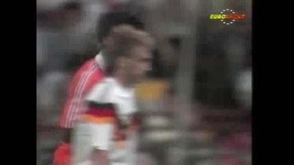 Top 20 Comedy Moments In Football