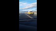 В насрещното на магистралата