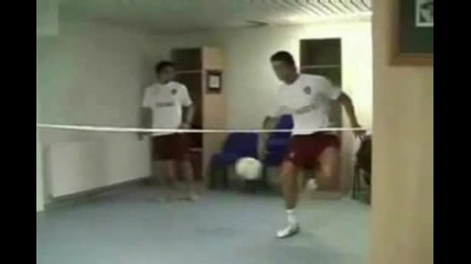 Ronaldinho vs Ronaldo 