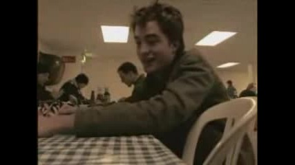 Robert Pattinson - Delicious Sexbomb