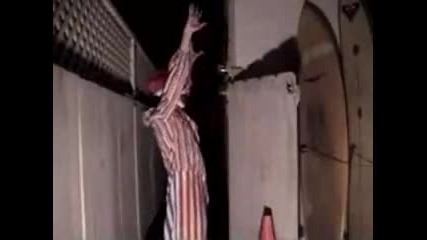 Scary Dancing Clown 