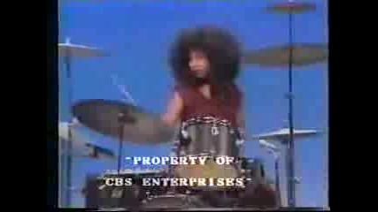 Chaka Khan Playing The Drums