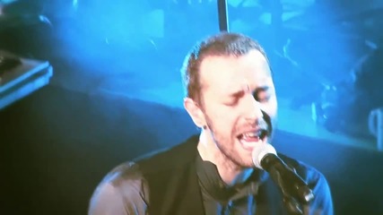 Coldplay - Christmas Lights ( Live from Liverpool )