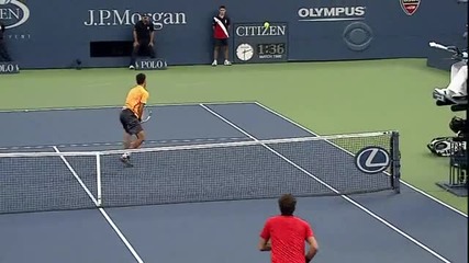 Federer - Djokovic Frontcourt Exchange [hd]