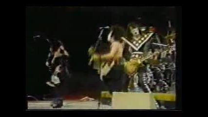 Kiss - She Live 1975